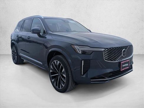 New 2026 Volvo XC90 B5 Plus image 7