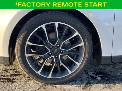 Used 2019 Ford Taurus Limited image 10