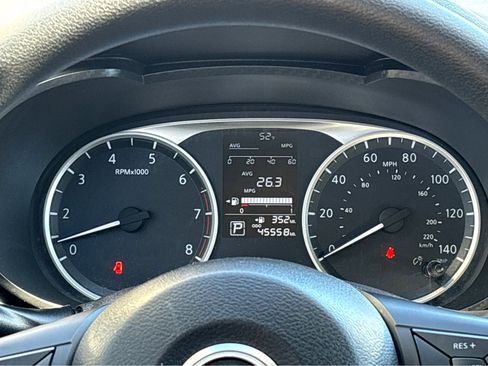 Used 2024 Nissan Versa S w/ S Plus Package image 5