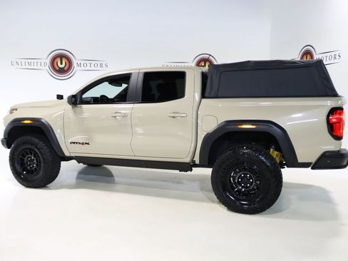 Used 2024 GMC Canyon AT4X w/ AT4X AEV Edition AWD/4WD image 40
