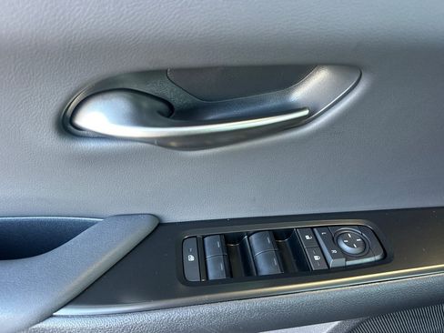 Used 2026 Lexus UX 300h AWD w/ Cold Area Package image 10