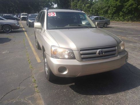 Used 2005 Toyota Highlander Limited image 2