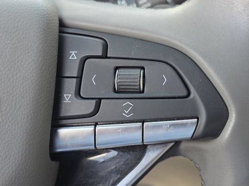 Used 2020 Cadillac XT6 Premium Luxury FWD image 52