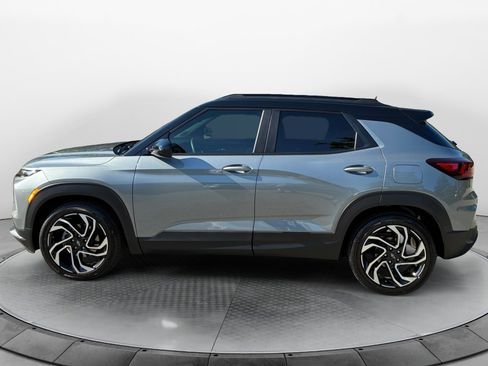 Used 2026 Chevrolet TrailBlazer RS w/ Convenience Package FWD image 4