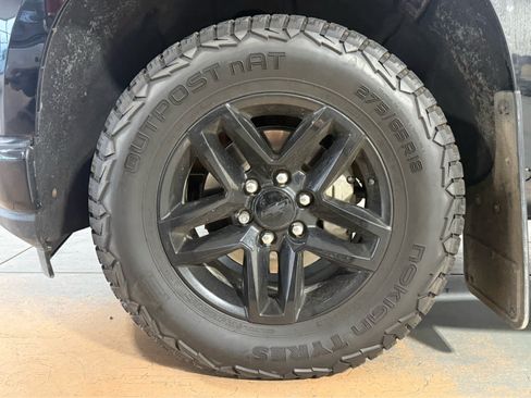 Used 2020 Chevrolet Silverado 1500 RST w/ True North Edition AWD/4WD image 8