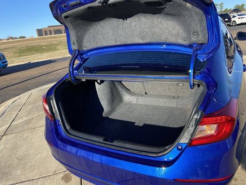 Used 2021 Honda Accord Sport image 25