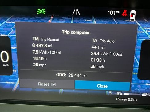 Used 2023 Volvo C40 P8 Recharge Ultimate AWD/4WD image 31
