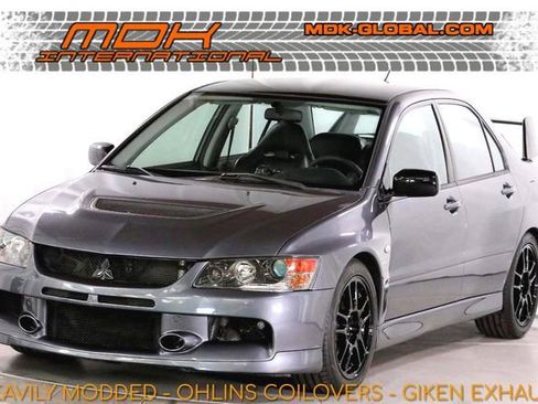 Used 2006 Mitsubishi Lancer Evolution IX image 1