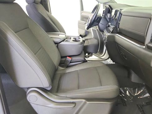 Used 2023 Chevrolet Silverado 1500 LT AWD/4WD image 37