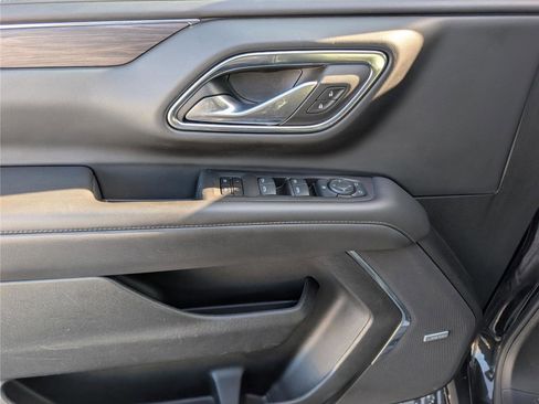 Used 2024 Chevrolet Tahoe LT image 20