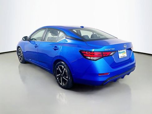 Used 2024 Nissan Sentra SV image 7