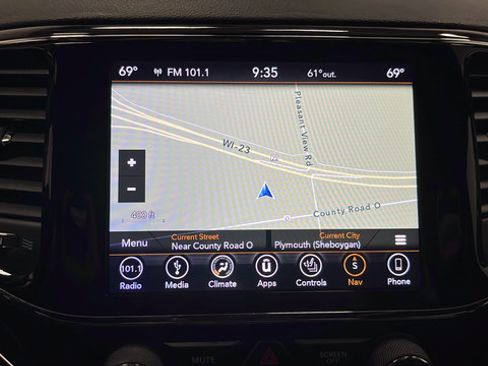 Used 2019 Jeep Grand Cherokee Limited AWD/4WD image 15