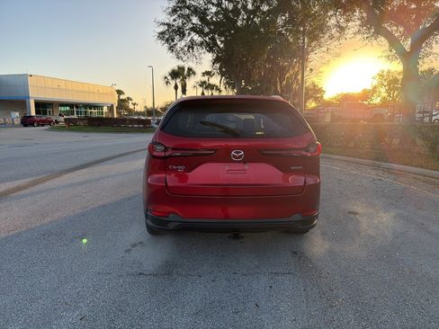 Used 2024 MAZDA CX-90 3.3 Turbo w/ Preferred Package image 4