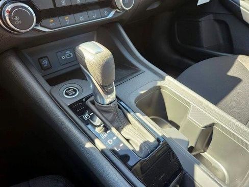 Certified 2025 Nissan Sentra S FWD image 23