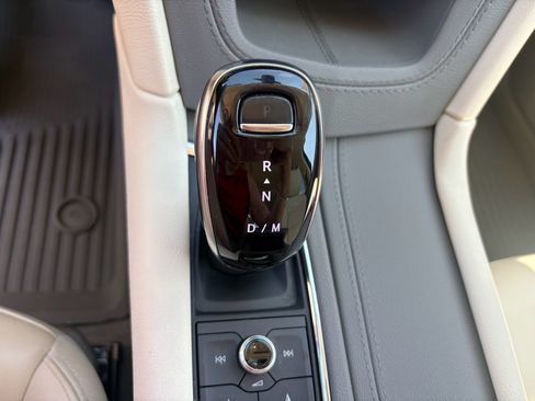 Used 2024 Cadillac XT6 Premium Luxury AWD/4WD image 23