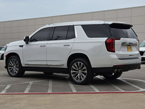Used 2021 GMC Yukon Denali w/ Denali Premium Package AWD/4WD image 5