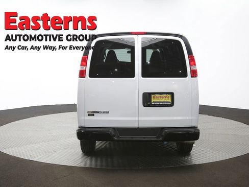 Used 2023 Chevrolet Express 3500 LS image 35