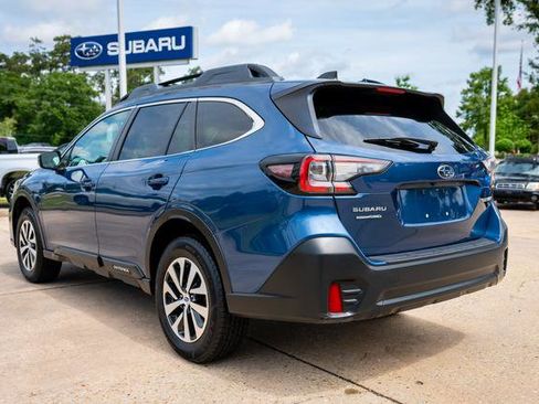 Used 2020 Subaru Outback Premium AWD/4WD image 4