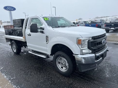 Used 2021 Ford F350 XL w/ Power Equipment Group image 3