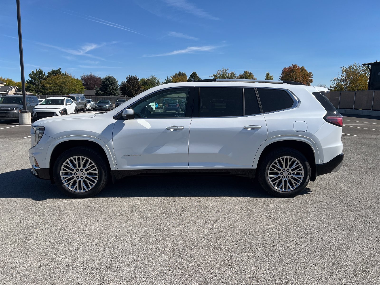 Used 2024 GMC Acadia Denali w/ Super Cruise Package AWD/4WD image 6