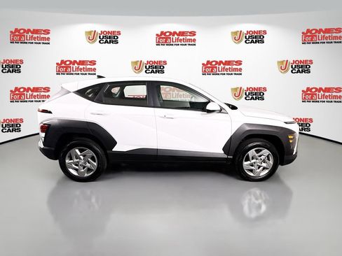 Certified 2026 Hyundai Kona SE AWD/4WD image 15