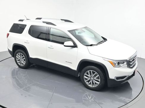 Used 2019 GMC Acadia SLE image 26