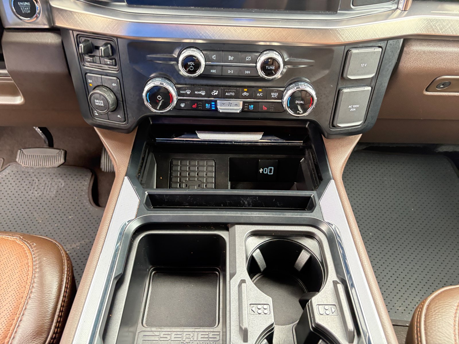Used 2023 Ford F250 King Ranch AWD/4WD image 18