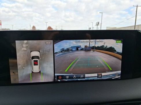 New 2026 Nissan Armada SL image 9