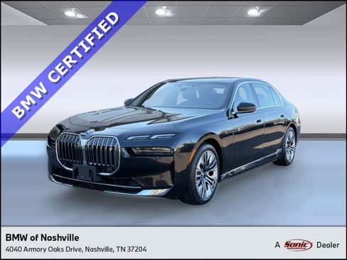 Certified 2024 BMW i7 xDrive60 image 1