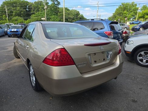 Used 2006 Honda Accord EX image 4