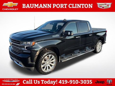 Used 2021 Chevrolet Silverado 1500 High Country w/ Technology Package AWD/4WD image 1