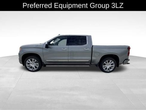 Used 2026 Chevrolet Silverado 1500 High Country AWD/4WD image 4