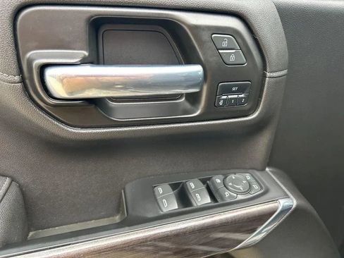 Used 2022 Chevrolet Silverado 1500 LTZ image 17