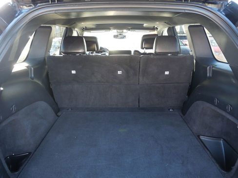 Used 2018 Jeep Grand Cherokee Limited image 31