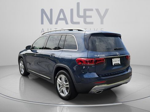 Used 2021 Mercedes-Benz GLB 250 image 3