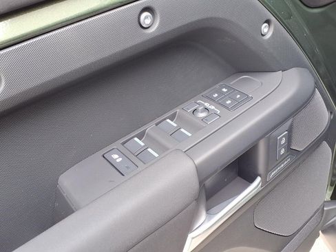 New 2026 Land Rover Defender 110 S AWD/4WD image 11