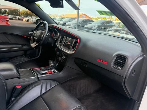 Used 2018 Dodge Charger SRT Hellcat w/ Harman/Kardon Audio Group RWD image 29