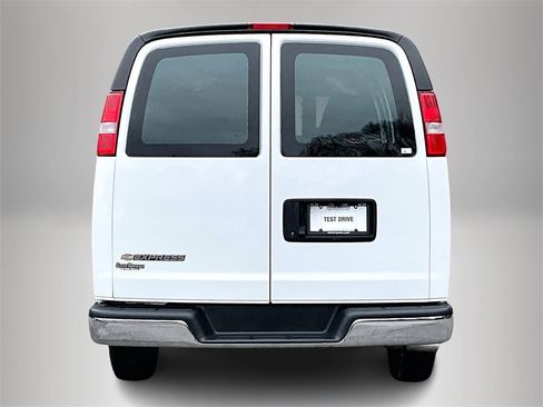 Certified 2023 Chevrolet Express 2500 w/ Driver Convenience Package image 6