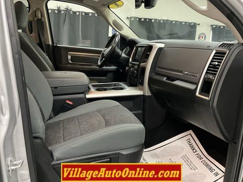 Used 2017 RAM 1500 Big Horn AWD/4WD image 36