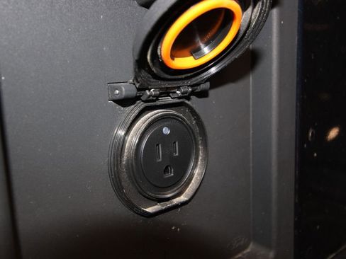 Used 2023 Ford F150 XLT w/ Equipment Group 302A High image 43