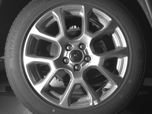 Used 2025 Jeep Compass Limited image 15