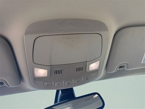 Used 2018 Ford Fusion Titanium image 18