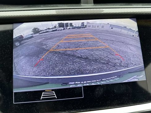 Used 2023 Buick Encore GX Essence w/ Experience Buick Package FWD image 25