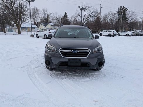 Used 2019 Subaru Outback 2.5i image 8