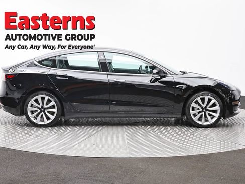 Used 2018 Tesla Model 3 Long Range RWD image 4