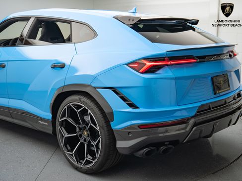 Used 2024 Lamborghini Urus Performante image 15