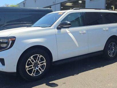 Used 2025 Ford Expedition Active