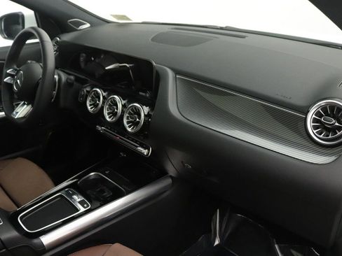 Certified 2025 Mercedes-Benz GLA 35 AMG 4MATIC image 25