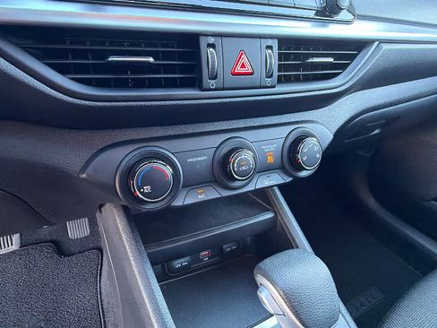 Used 2023 Kia Forte LXS image 14
