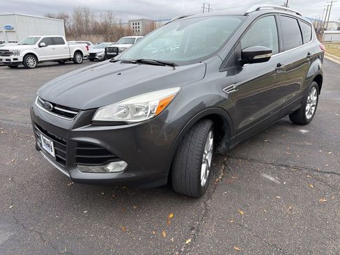 Used 2016 Ford Escape Titanium image 7